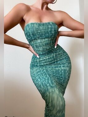 House of CB Sasha strapless ruched midi dress in Ivy - L